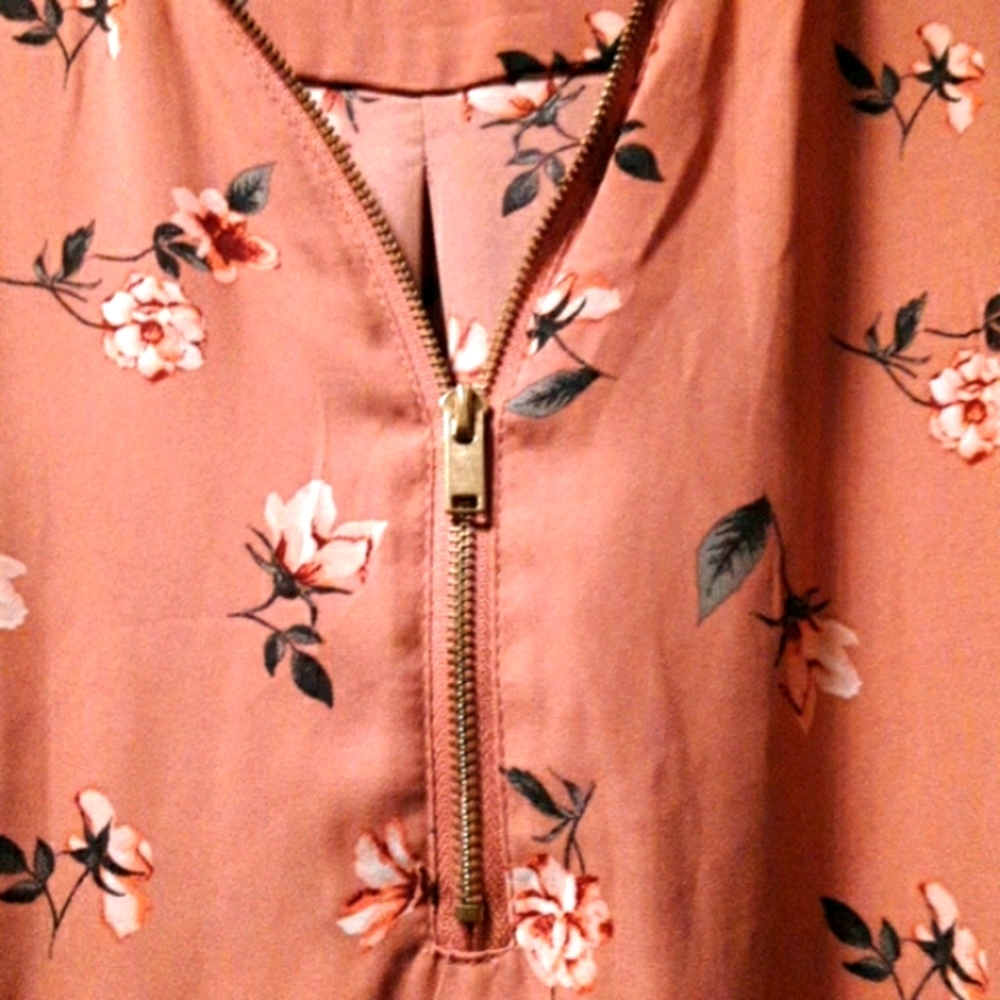 Pink tunic - Picture 2 of 5